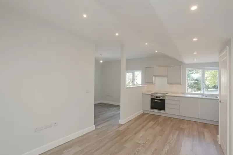 1 bed flat for sale
