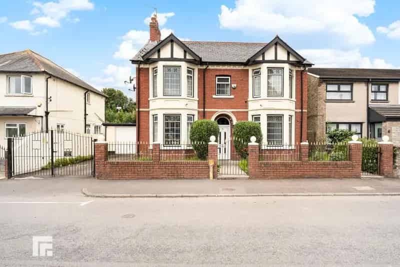 5 Bedroom Detached House for Sale in Cardiff