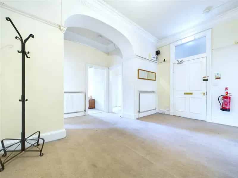 5 Bedroom Apartment to Rent Edinburgh