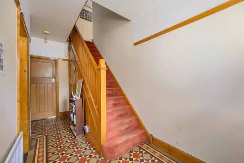 4 Bedroom Link Detached House for Sale Binley