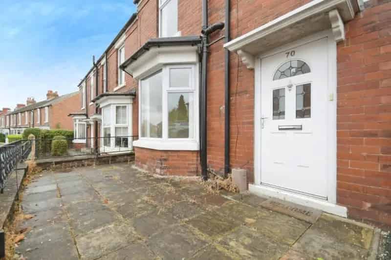 3 bed house for sale
