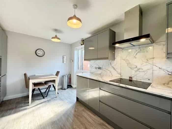 2 Bedroom Detached Bungalow Westhoughton Ample Parking Mature Gardens