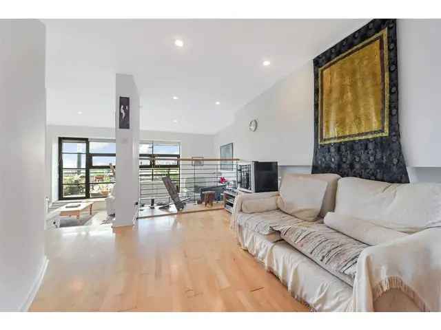 3 Bedroom Penthouse Duplex For Sale