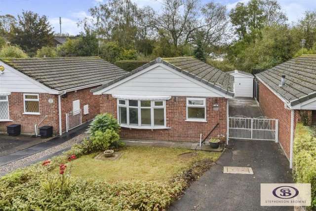 Refurbished Detached Bungalow in Quiet Cul De Sac Bucknall Stoke On Trent