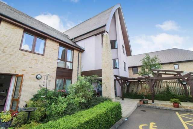 Over 55s Double Bedroom Apartment - Independent Living