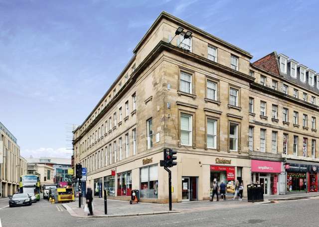 Flat For Sale in Newcastle upon Tyne, England