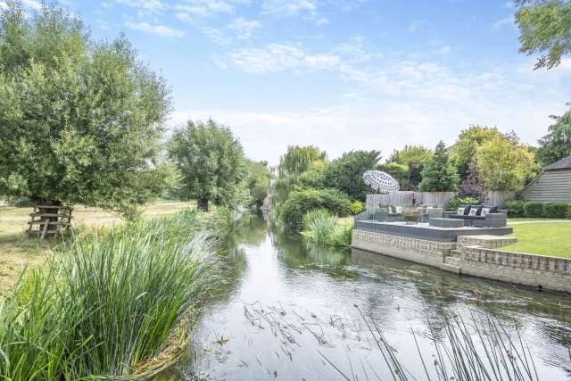 Stunning Stone Built Detached Family Home With River Views And Mooring Rights In Denford