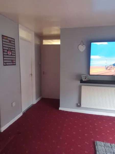 Flat For Rent in Sheffield, England