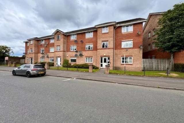 Flat for sale in Old Shettleston Road, Glasgow G32