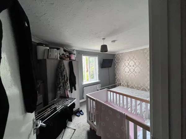 Flat For Rent in New Forest, England