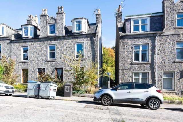 Flat For Rent in Aberdeen City, Scotland