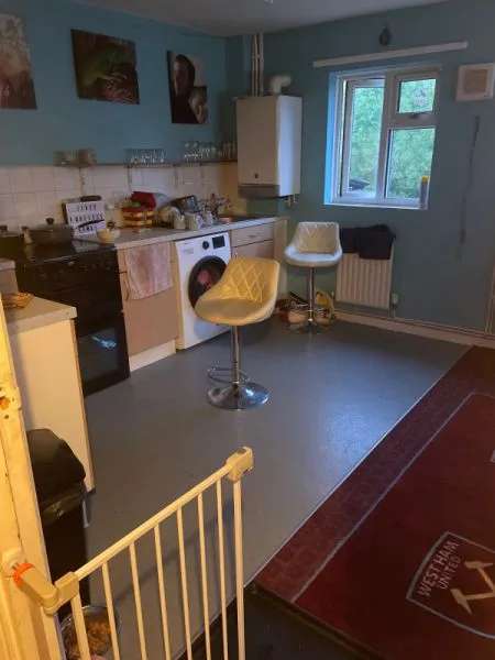 Flat For Rent in Stevenage, England