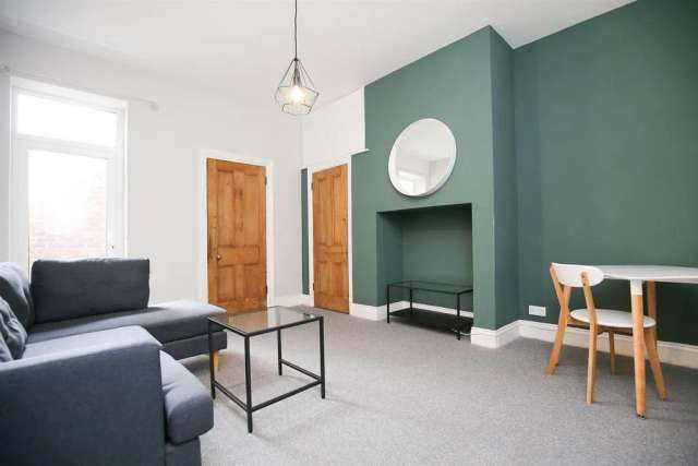 2 bedroom flat to rent