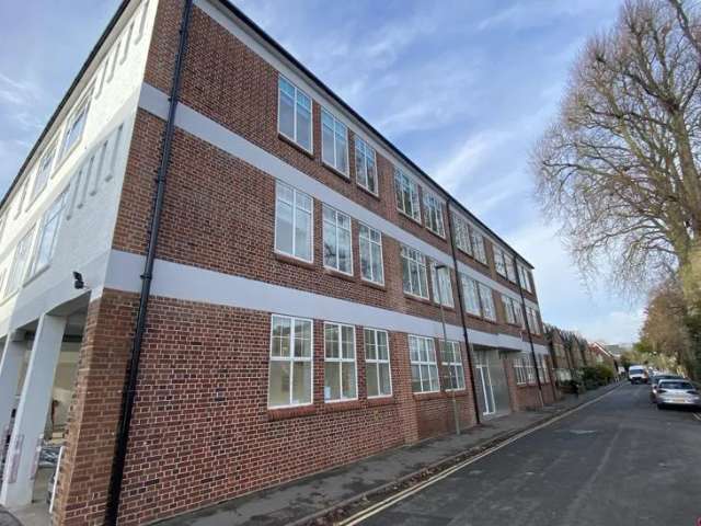 Office For Rent in Oxford, England