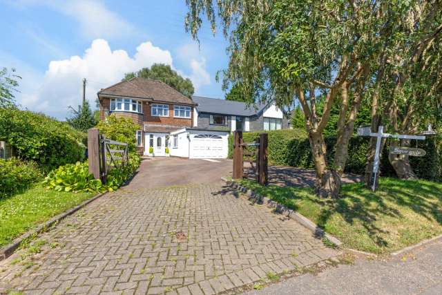 Detached House for sale with 4 bedrooms, Weeford Road, Sutton Coldfield