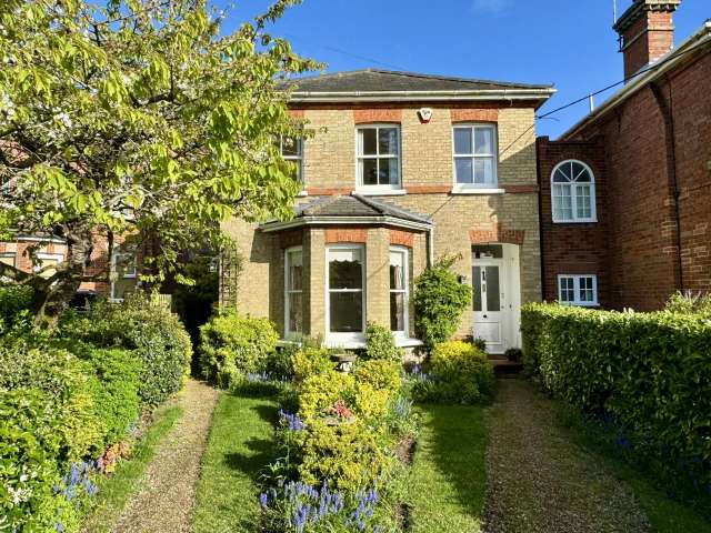 Detached House for sale with 4 bedrooms, Warren Hill Road, Woodbridge