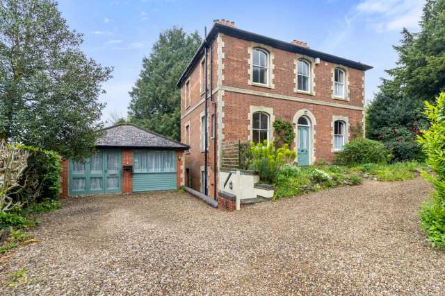 Detached House for sale with 6 bedrooms, Grundys Lane Malvern, Worcestershire