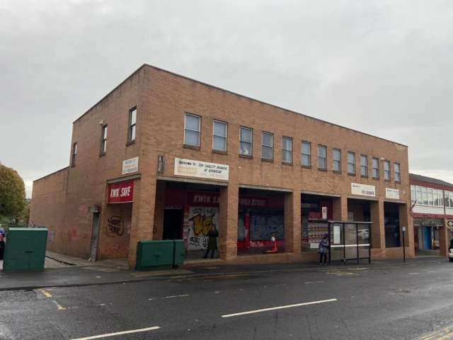 Office For Sale in Grimsby, England