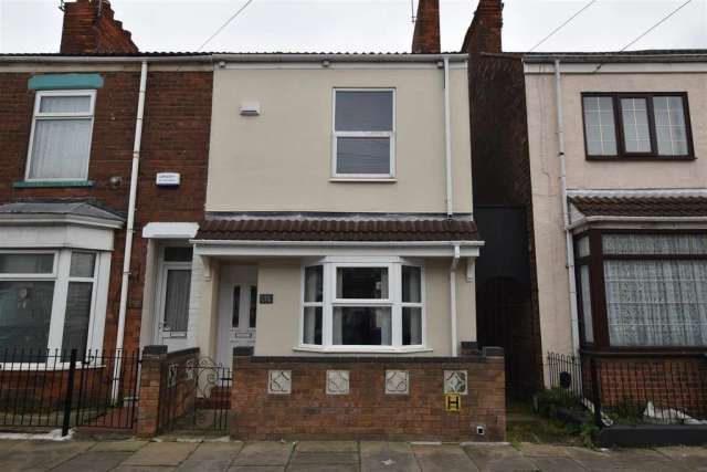 2 Bedroom End Terrace House For Rent On Holderness Road