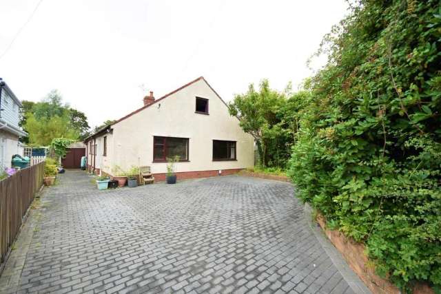 5 bedroom detached bungalow for sale