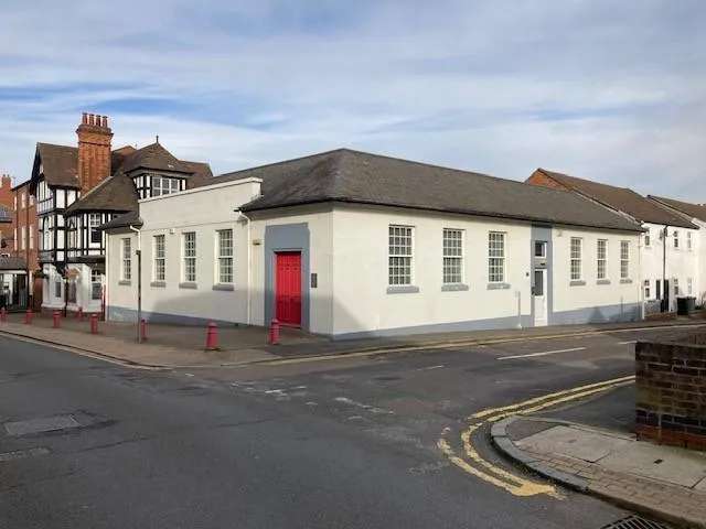 Town Centre Open Plan Office Premises