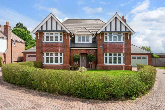 Detached House for sale with 5 bedrooms, Choules Close Pershore, Worcestershire