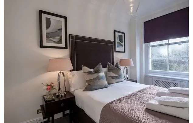 2 Bedroom Flat for Long-Term Rental in London