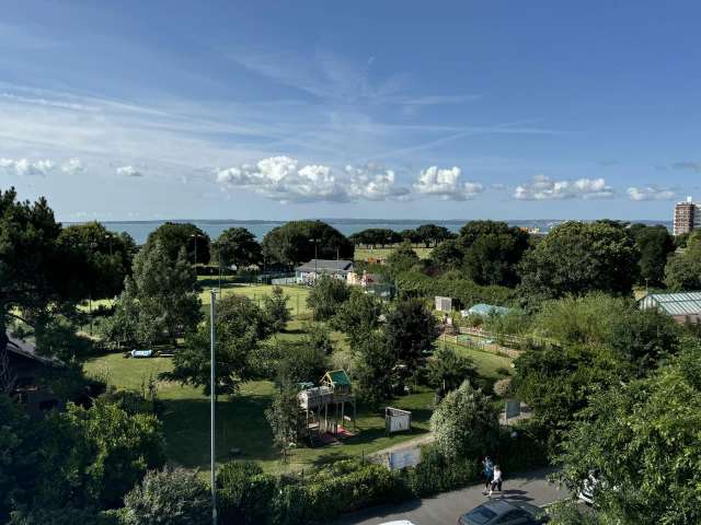 Apartment for sale with 3 bedrooms, Southsea, Hampshire