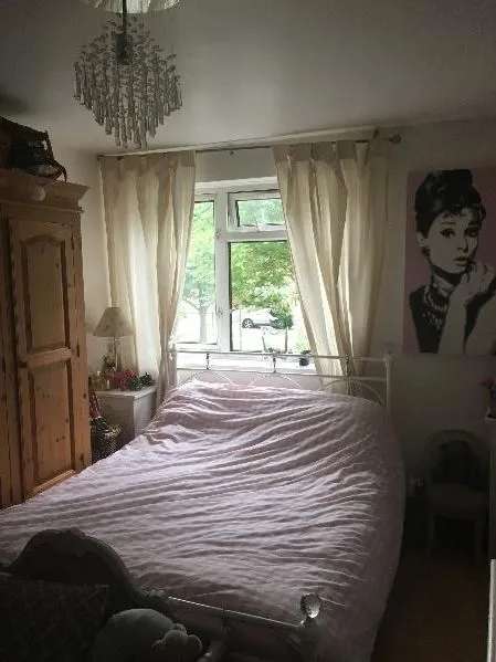 House For Rent in Chesterfield, England