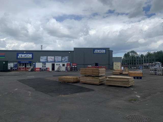 Detached Industrial Warehouse Unit for Lease in Gloucester