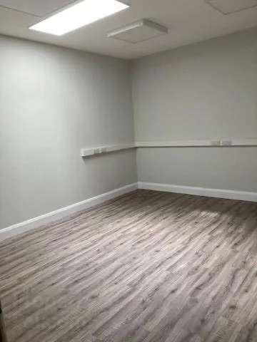 Commercial For Rent in St Albans, England