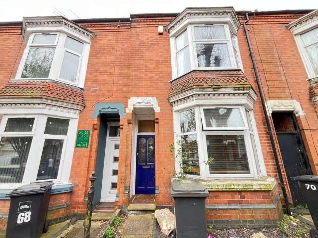 3 bedroom terraced house to rent