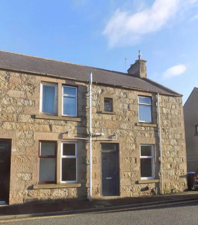 Flat For Rent in Huntly, Scotland