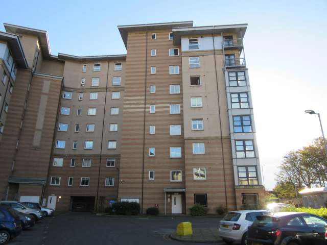 Flat For Sale in Aberdeen City, Scotland