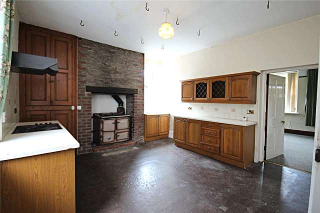 Detached House for sale with 11 bedrooms, Brecon, Powys