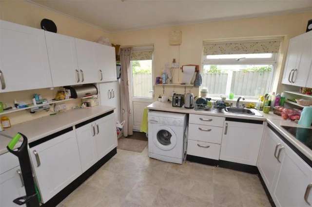 2 Bedroom Semi-Detached Bungalow In Need Of Modernisation In Old Springfield