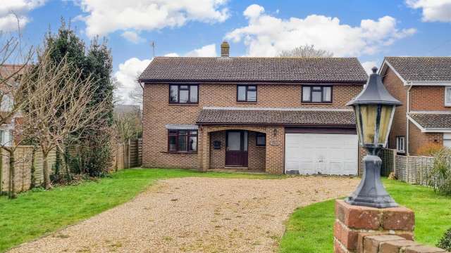 Superb Detached Family House With Self Contained Two Bedroom Annex