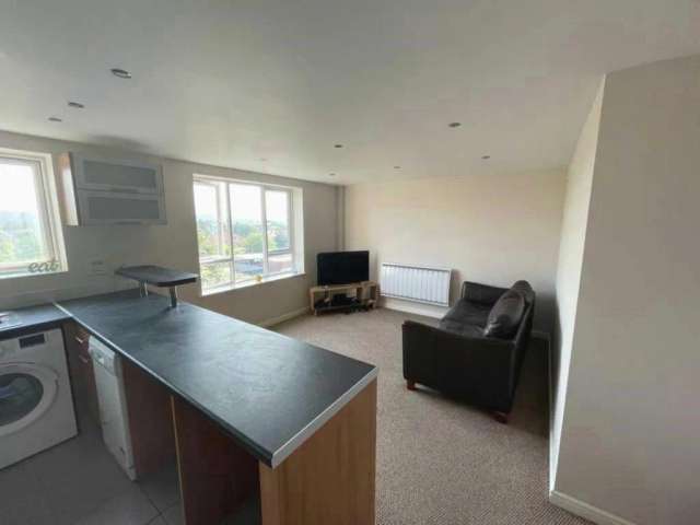 2 bedroom flat for sale