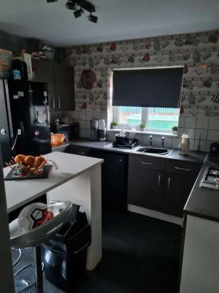 House For Rent in Barnsley, England