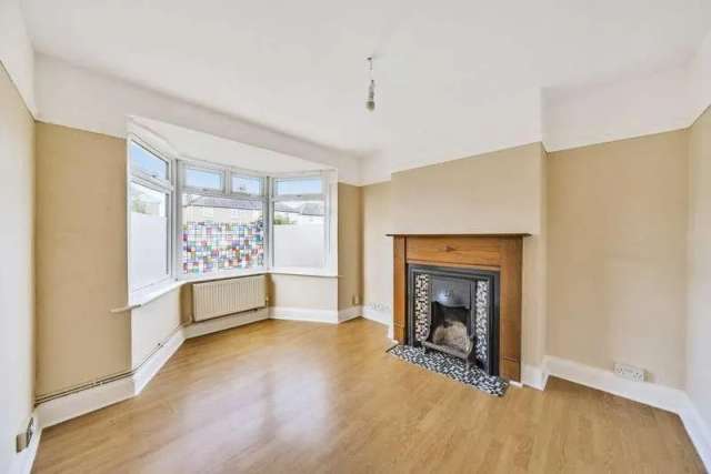 Family Home For Sale in Headington  Driveway Parking and Rear Garden