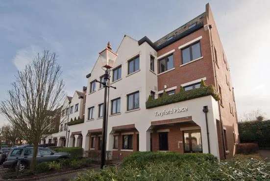 Modern Office Building for Lease - Lincolns Inn Office Village