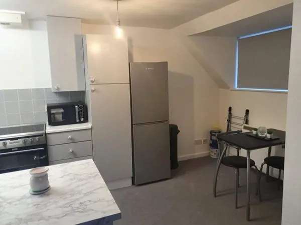 Flat For Rent in St Albans, England