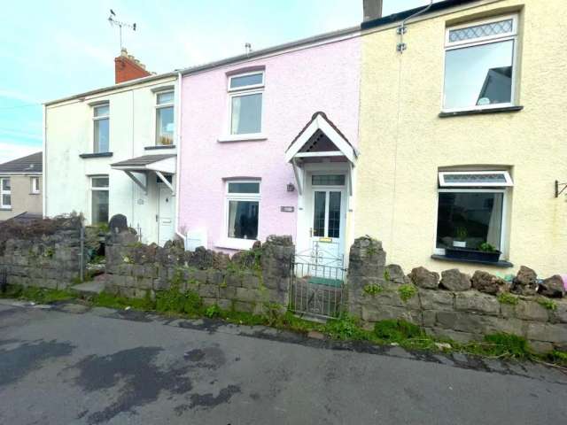 2 bedroom terraced house for sale