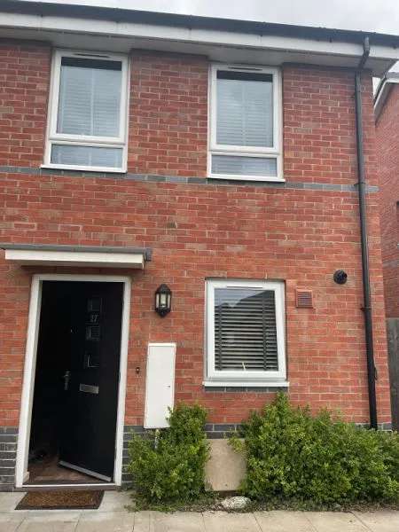 House For Rent in Walsall, England