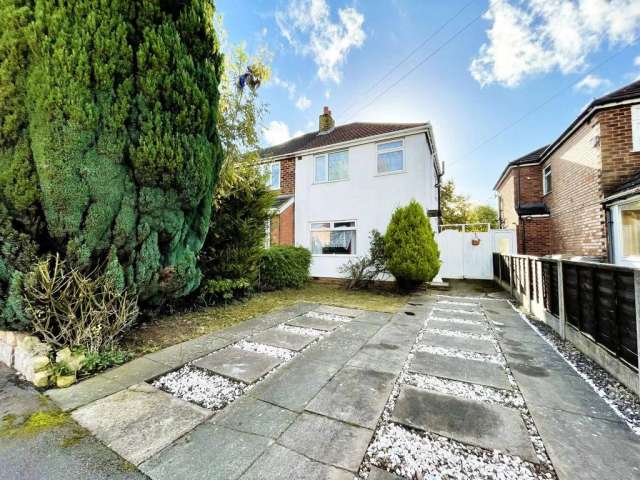 4 bedroom semi-detached house for sale