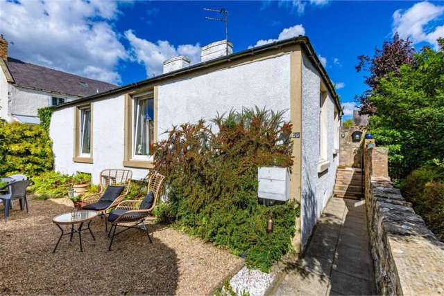 2 Bed Bungalow - Detached with 1 Reception Room