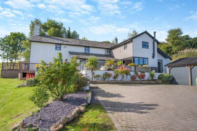 Detached House for sale with 4 bedrooms, Usk