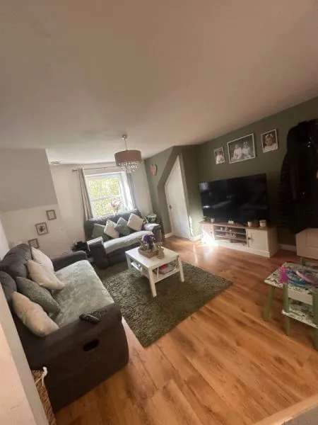 Flat For Rent in Rushden, England