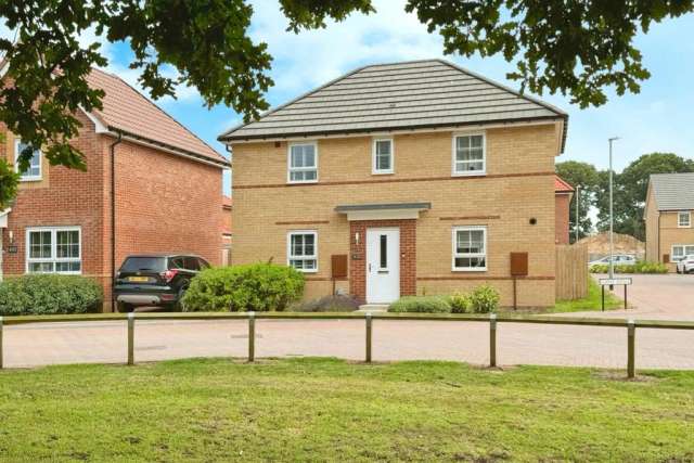 3 bedroom detached house for sale