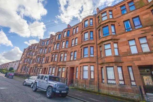 Flat to rent in Walter Street, Dennistoun, Glasgow G31